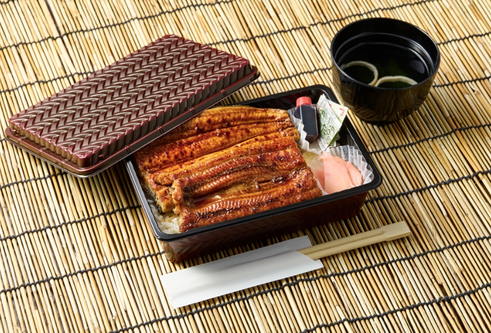 松・竹・梅の3種類のお弁当